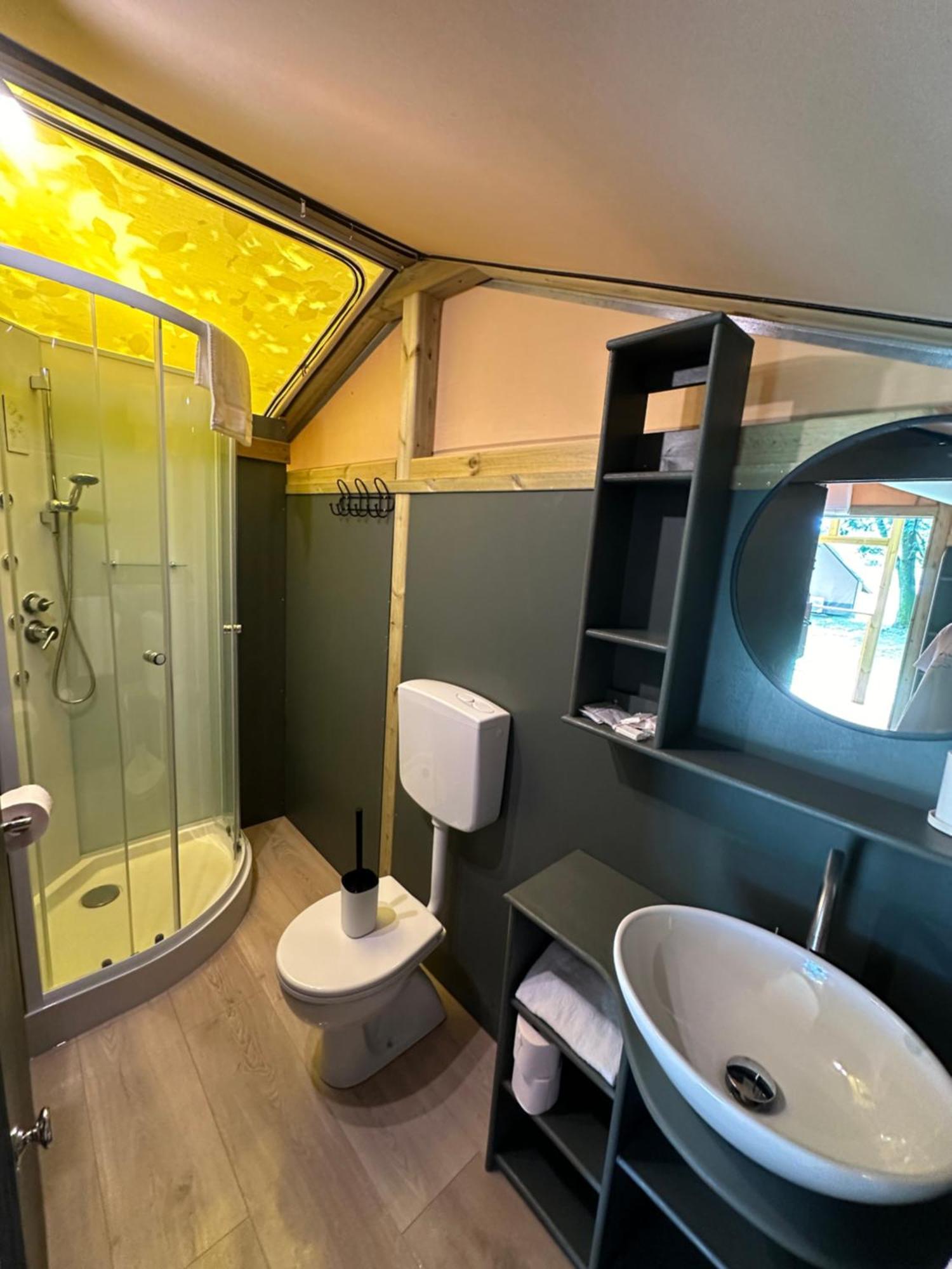 Glamping Camping Rivabella Lecco Exteriér fotografie